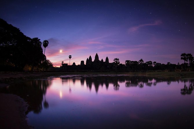 1-Day Angkor Wat Sunrise & All Interesting Temples Private Tour - Angkor Wat sunrise: the calm light, the big geometry, and photo help