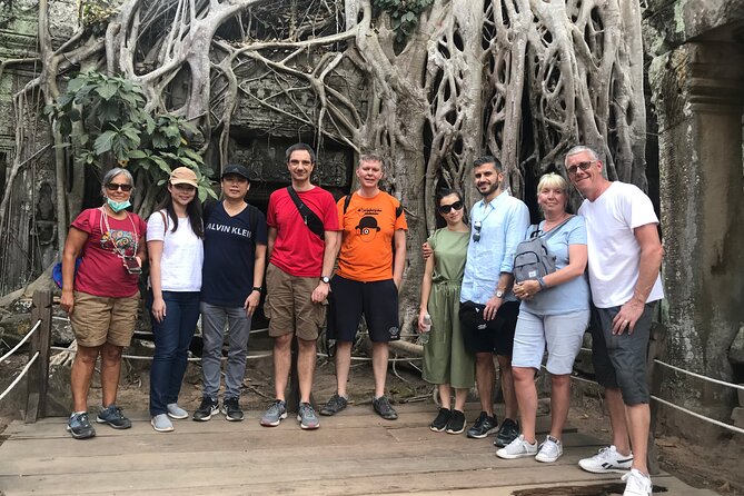 1-Day private Angkor Temple Tour by Tuk Tuk from Siem Reap - Angkor Wat in the morning: eastern entry and carvings you can read