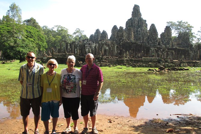 1-Day private Angkor Temple Tour with Sun Rise by Tuk Tuk from Siem Reap - Ta Prohm in the afternoon, plus a local meal