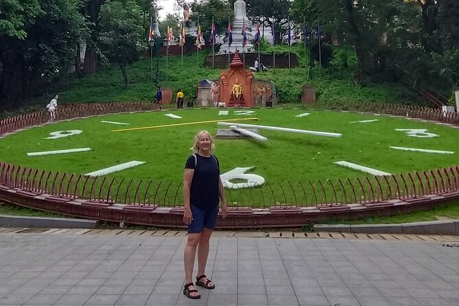 10 Stop Phnom Penh Tour by Tuk-Tuk, includes S21 & Killing Fields - Wat Ounalom, Wat Phnom, and Lady Penh Near Wat Phnom: Temple Stories to Close the Day