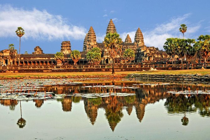 2-Day 'Angkor & Village' Tour - Phnom Bakheng Hill Climb: Where the Day Ends Strong