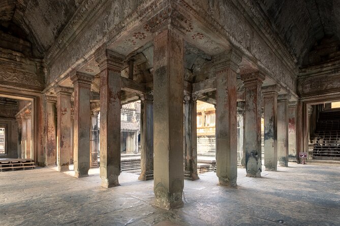 2-Day 'Angkor & Village' Tour - Banteay Srei and the Smaller Temples: The “Ladies Temple” Day