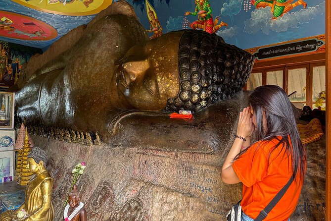 2 Day Angkor Wat Kulen Mountain Beng Mealea Floating Village Tour - Kampong Phluk on Tonle Sap: stilt houses and a boat ride