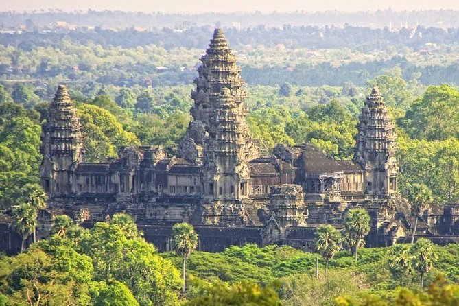 2-Day Best of Angkor Wat and Tonle Sap Lake Tour - How this 2-day plan fits Angkor Wat and Tonle Sap together
