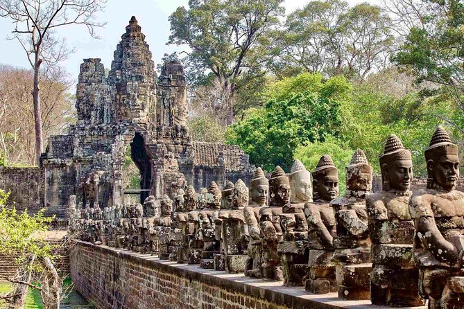 2-Day Best of Angkor Wat and Tonle Sap Lake Tour - Temple dress code and comfort tips that keep the trip enjoyable