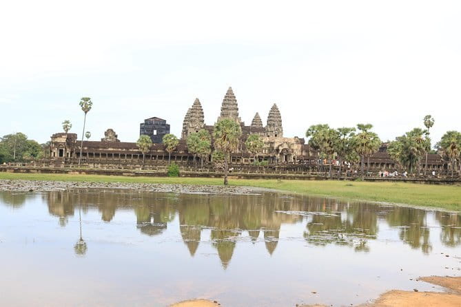 2 Day Cambodia Private Guided Tour in Angkor Temples - Day 2: Banteay Srei, Pre Rup, and the “Not Always First on Your List” Temples