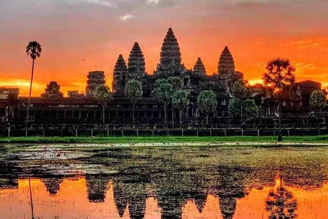 2 Day Small Group Guided Tour Siem Reap Province - Why this 2-day Angkor temple route works so well