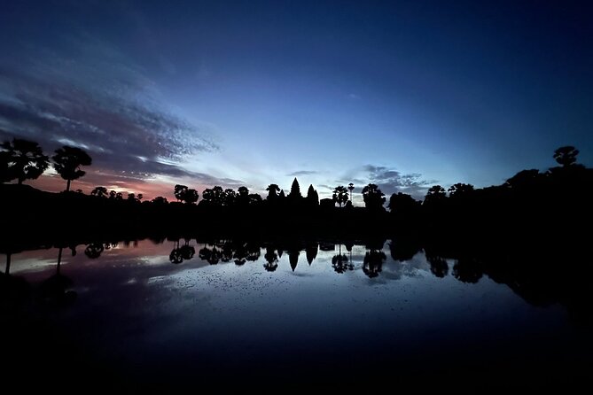 2 Days Exclusive Temple Highlights with Sunset and Sunrise Tour - Day 1: Pre Rup, Banteay Srei, Neak Pean, Preah Khan, and Rice-Field Sunset