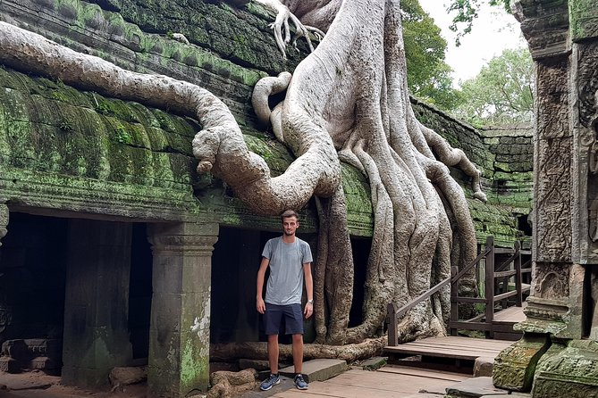 2-Days Private Tour in Angkor Sunrise, Banteay Srei and Beng Mealea Temple - Day 2 at Preah Khan and Neak Pean: jungle atmosphere, steady storytelling