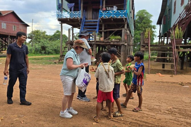 2 Days Tour in Siem Reap including Lunch, Dinner & Apsara Show - Day 1: Floating Village Morning, Then Sunset and Dinner