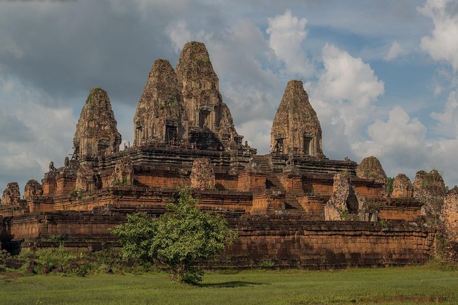3-Day Angkor Wat & All Interesting Major Temples & Kulen Mount Waterfall - Day 1: Angkor Wat, Ta Prohm Tree Roots, and Angkor Thom’s Inner Walk