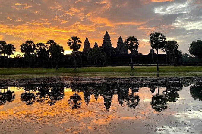 4-Day Excursion of Angkor, Koh Ker, Beng Mealea, Tonle Sap and Waterfalls - Day 4: The 4:40 am Angkor Wat sunrise plus a quieter temple route