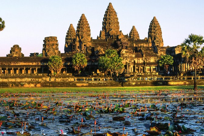 4-Day Tour from Siem Reap to Phnom Penh - Day 1 in Siem Reap: Tonlé Sap Lake and Artisans D’Angkor