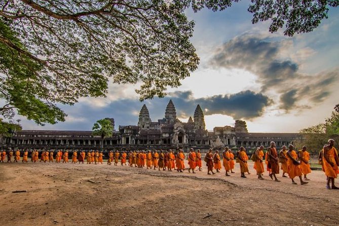 5-Day All Major Temples & Kulen Mount Waterfall & Koh Ker & Beng Mealea - The Guide, the Vehicle, and the Comfort Wins
