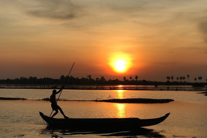 8-Hour Private Guided Tour in Siem Reap Cambodia - Angkor Wat: start at the soul of Khmer Cambodia