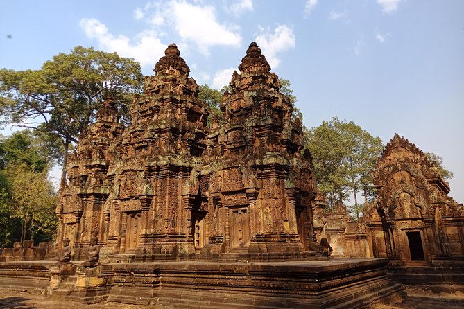 A Day Angkor Wat Sunrise Tour, Ta Prohm & Hidden Gems Beng Mealea - Beng Mealea’s jungle temple: the Indiana Jones feeling, minus the fiction