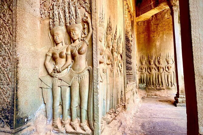 A Day Trip to Angkor Wat, Bayon, Taprohm from Phnom Penh - The big picture: a Phnom Penh to Angkor day trip that actually works