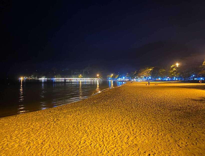 A Day Trip to Kep Beach and Kampot from Phnom Penh - Phnom Chhngok Cave Temple: calm views with a respectful, steady pace