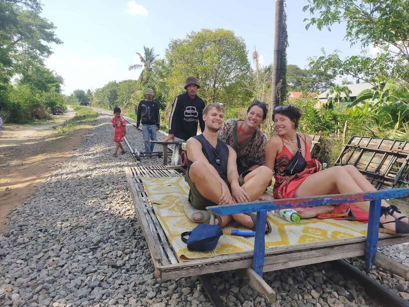 A Day TukTuk Handicrafts Bambootrain Killing&BatCaves,Sunset - Battambang All-in-One Day on Tuk-Tuk, starting 7:20 AM
