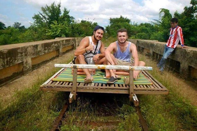 Afternoon tour by tuk tuk to bamboo train,bat cave,killing cave,countryside. - Key things I’d circle before you book