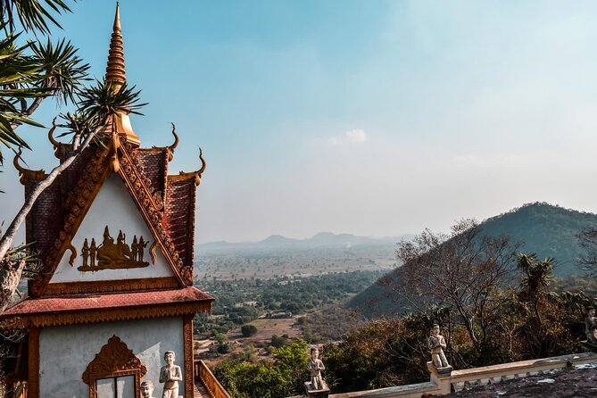 Afternoon tour by tuk tuk to bamboo train,bat cave,killing cave,countryside. - Phnom Sampeau: viewpoint energy plus Killing Cave context