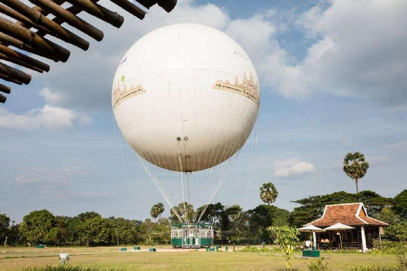 Angkor Balloon Sunrise or Sunset ride and Pick up/Drop off - English-First, Private-Group Feel, Without the Long Tour Script