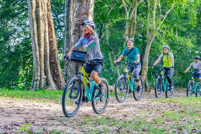 Angkor Bike & Gondola Ride at Twilight - Pickup, Bikes, and the Small-Group Comfort Factor