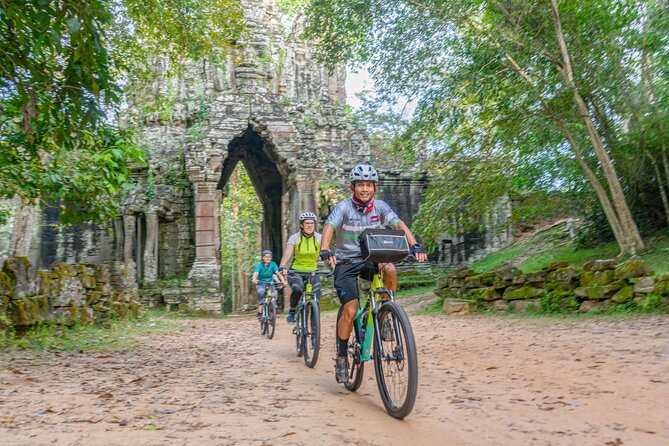 Angkor Bike & Gondola Ride at Twilight - The Dragon Boat on the Moat of Angkor Thom