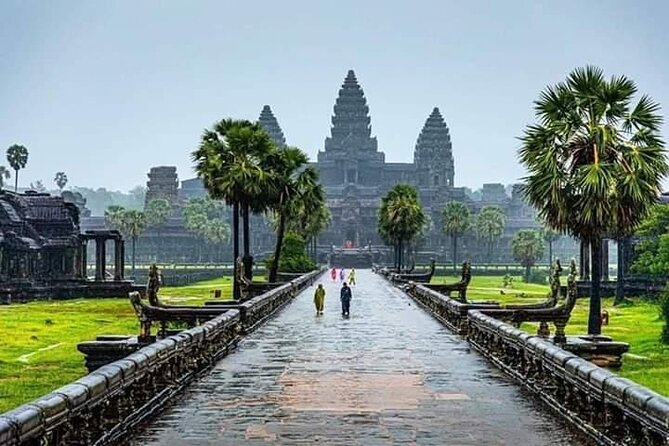 Angkor Full Day Tour All The Main Temples - Angkor Wat: the Hindu center, the stone carvings, and the big focal point