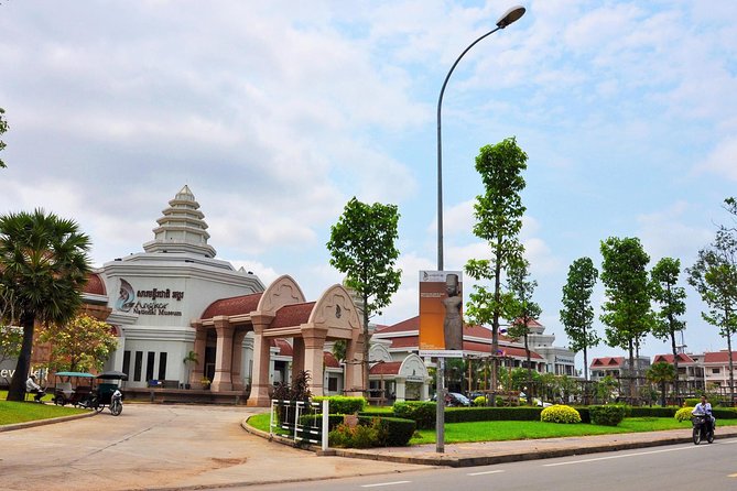 Angkor National Museum with transport - Inside the museum: what your time is really for
