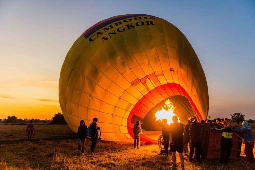 Angkor Stunning Hot Air Balloon - Getting Picked Up Early: Timing and the Drive to Launch