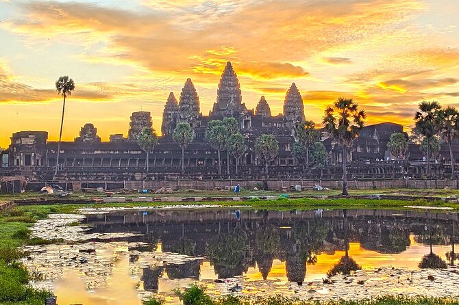 Angkor Sunrise Bike Tour - Breakfast & Lunch included - The bike ride through Angkor Park: what you’re really paying for