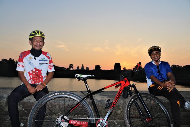 Angkor Sunrise Expedition Cycling Through Serene Backroads - Why an Angkor Wat sunrise bike plan works so well in Siem Reap
