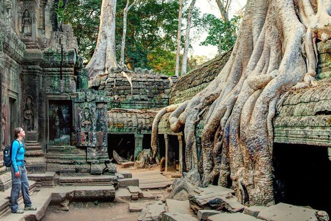 Angkor Sunrise Small Group Tour Inclusive Breakfast and lunch - Angkor Thom and Bayon: faces, symbolism, and time to connect the dots
