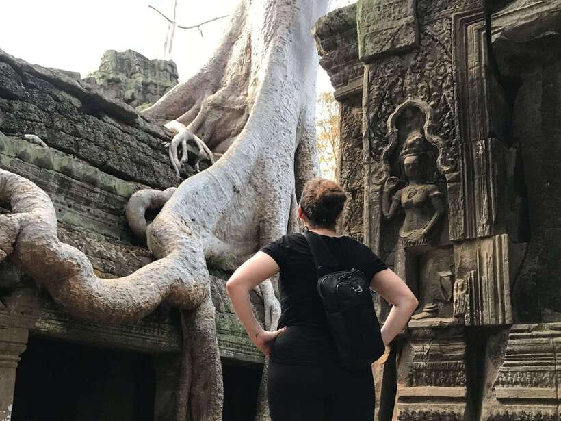 Angkor Temples Highlights Tour: 2 Days with Sunrise - Sunrise start at Angkor Wat, and why timing matters