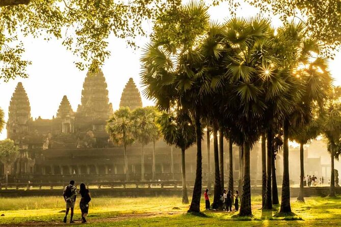 Angkor Thom Ta Prohm and Sunset in Angkor Wat Golden Hour Tour - Key highlights you’ll care about