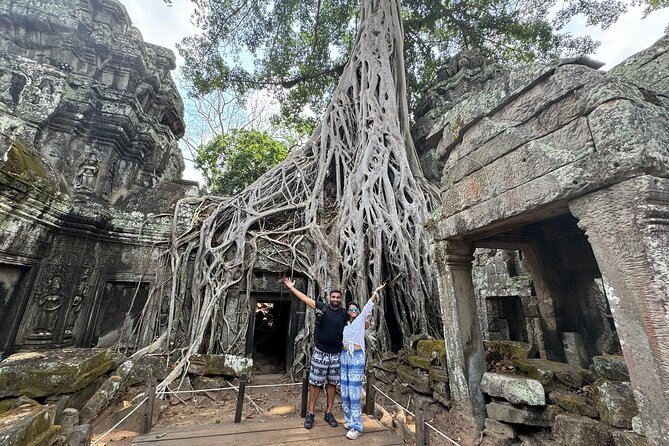 Angkor Wat 1-Day Tour by Private Car or Minivan - Sunrise or sunset: how to choose the vibe without breaking the schedule
