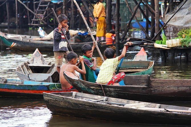Angkor Wat 2 Days and a Half Temples & Tonle Sap-Small Group Tour - Guide power: why Sak and Mao matter
