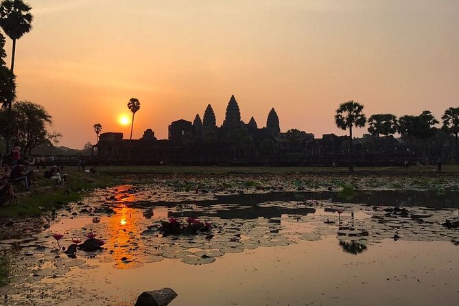 Angkor Wat at Sunrise - Pickup That Starts at 4:45am (And Why That Matters)