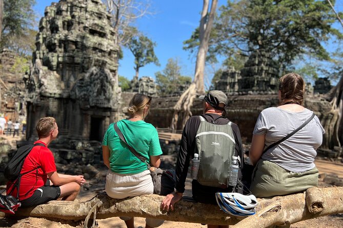 Angkor Wat Bike Tour with Lunch Included - Stop 3: Ta Nei Temple, the jungle ruin and fruit break