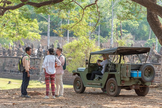 Angkor Wat by Vintage Jeep – Private Tour - Srah Srang Break and Lunch Choices