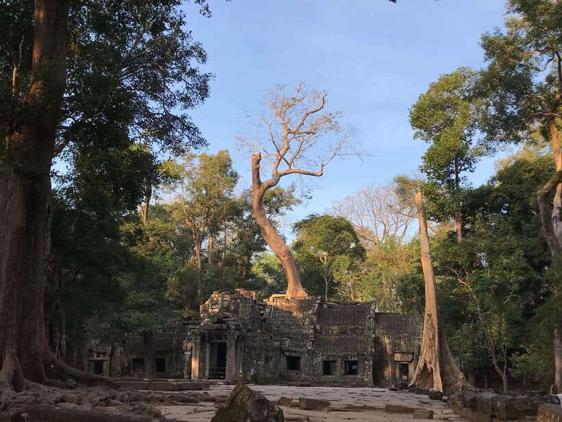 Angkor Wat by Vintage Jeep – Private Tour (Optional Sunrise) - Skip the Line and Start With Angkor Wat
