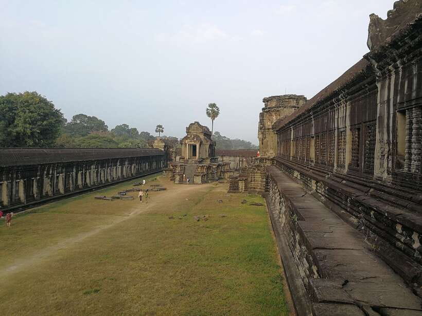 Angkor Wat Full-Day Private Tour with Sunset - Why This Route Works So Well in One Day