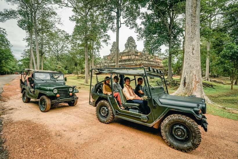Angkor Wat: Guided Jeep Tour Inclusive lunch at local house - Angkor Wat with Guide Context, Not Just a Checklist