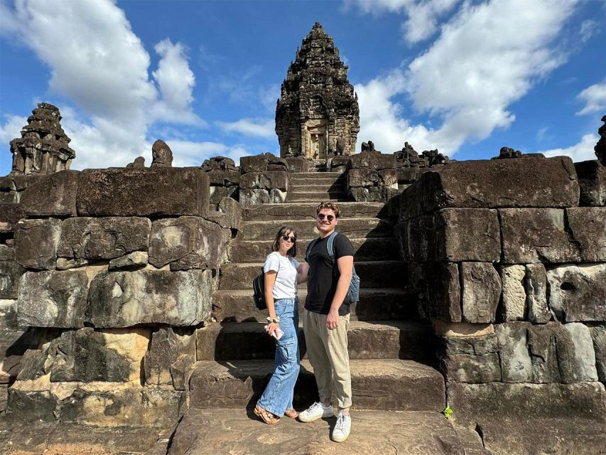Angkor Wat Guided Sunrise Tour - Bayon temple: 200+ smiling faces, plus key terraces