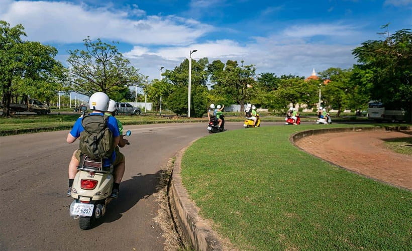 Angkor Wat: Guided Vespa Tour / Tuk Tuk or Car - Price and value: what $29 really covers