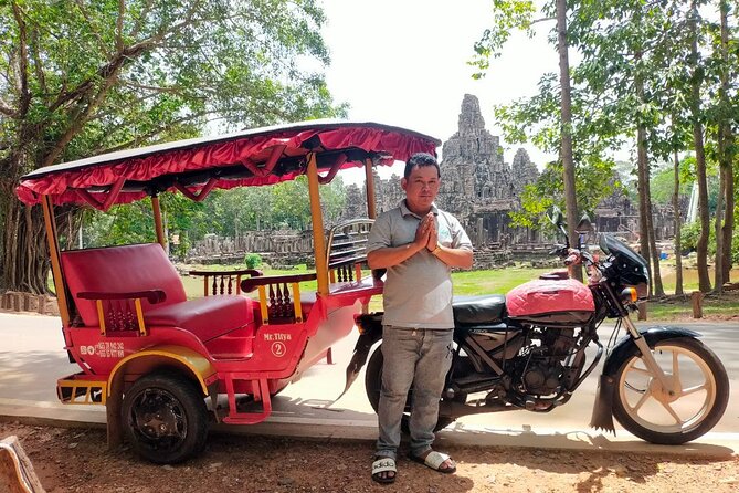 Angkor Wat Private Tour by Tuk-Tuk with English Speaking Driver - Angkor Wat first: the layout, the time block, and the photo game