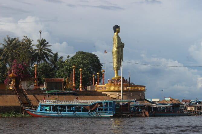 Angkor Wat Private Tours - The Car, Driver, and Pickup That Keep Your Day Moving