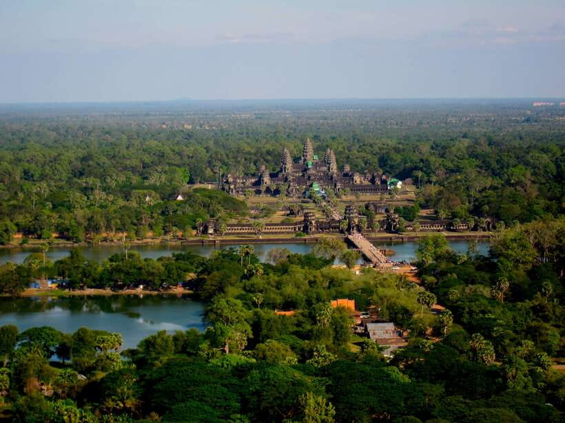 Angkor Wat: Small-Group Tour with Balloon Ride and Lunch - The Tethered Balloon Ride: 10 Minutes, 200 Meters, Big Perspective