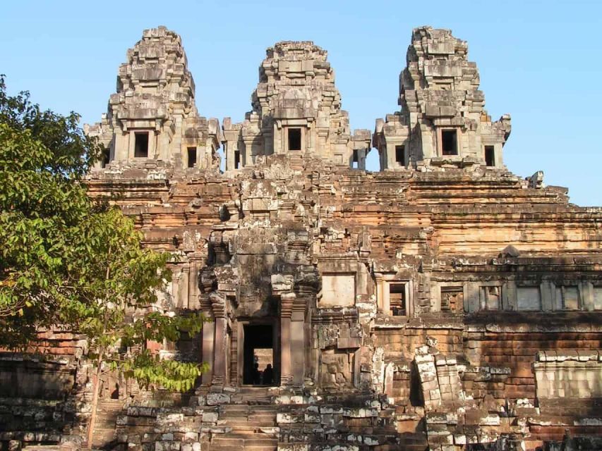 Angkor Wat Small Tour Sunrise With Private Tuk Tuk - Bayon and Takeo: Keeping the Pace Smooth After Sunrise